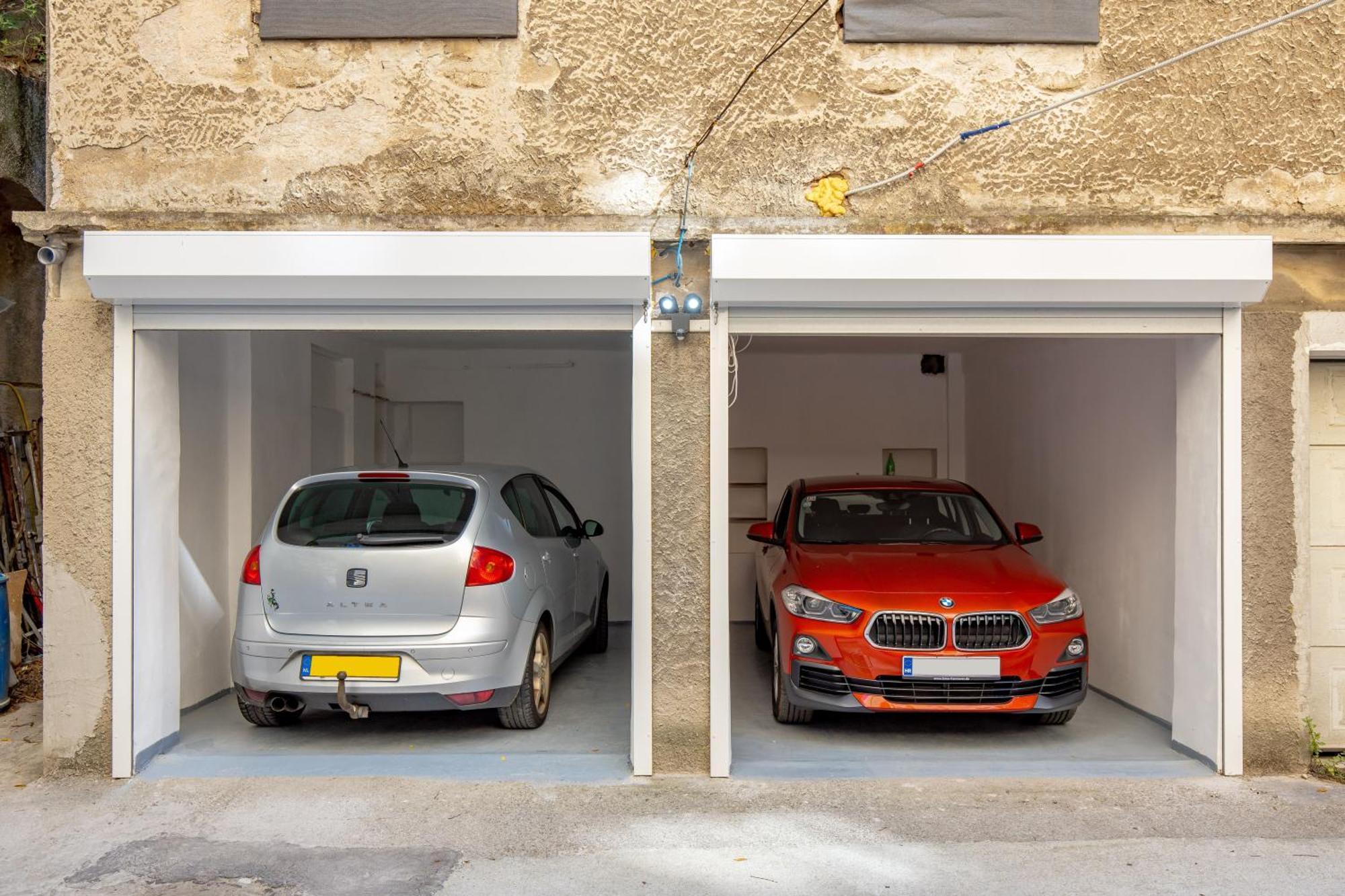 Tiziano-belveder With Private Garage