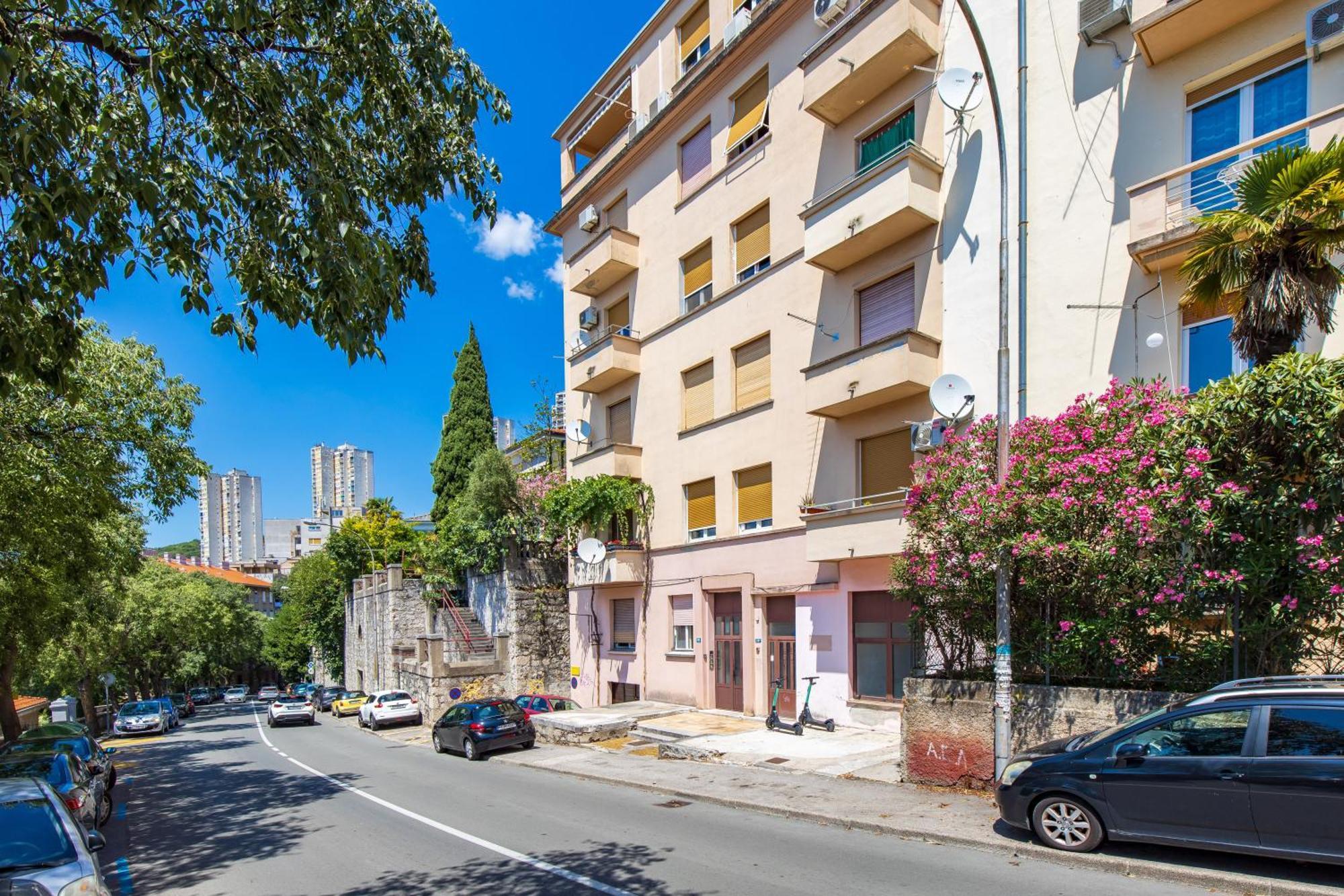 Tiziano-belveder With Private Garage * Rijeka